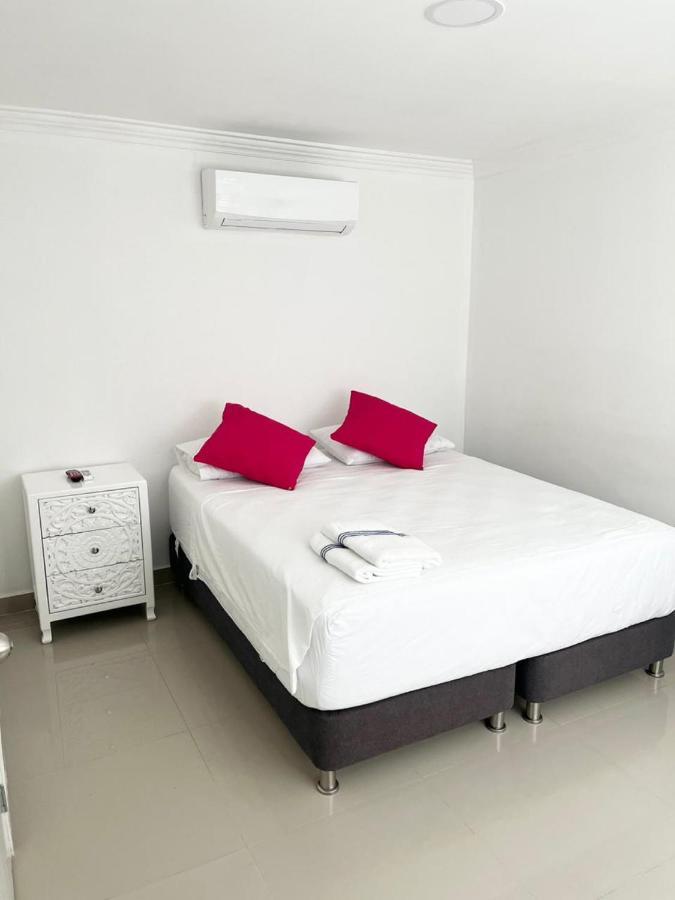 20tc Views To The Sea With Swimming Pool *