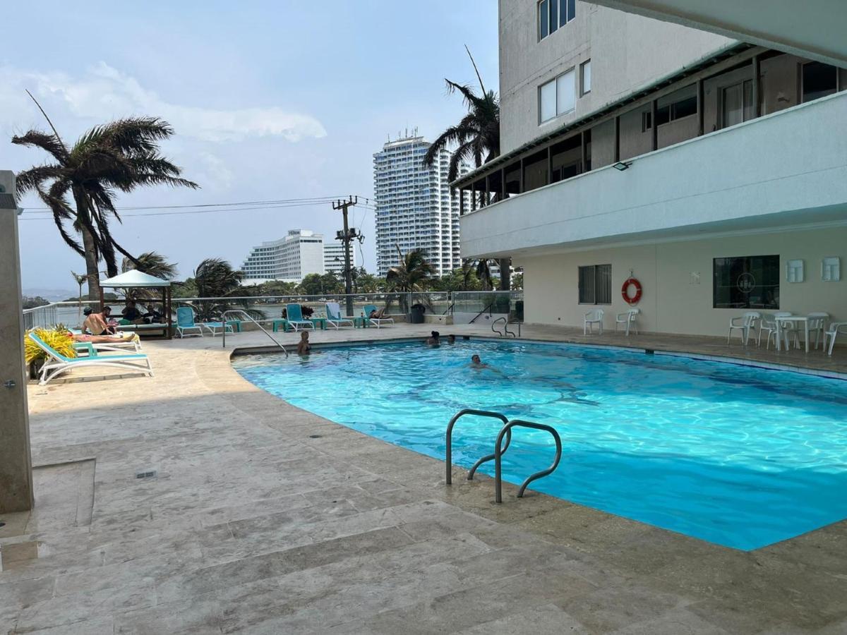 20tc Views To The Sea With Swimming Pool *